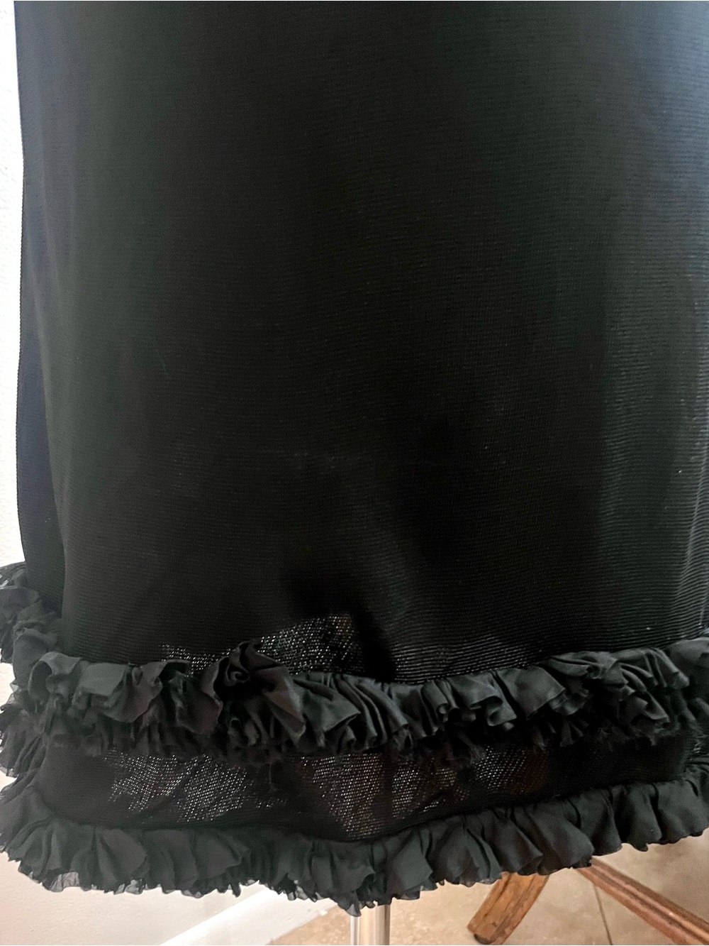 Black Ruffled Statement Necklace - Women Jewelry - Picture 2 of 10